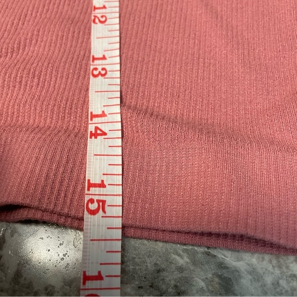 Banana Republic Pink Crop Tank Women’s Small - Picture 6 of 7